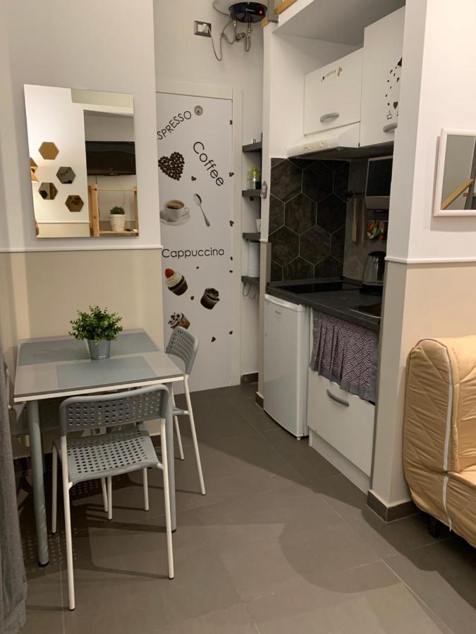 Little Dream Residenza - Napoli Apartment Luaran gambar