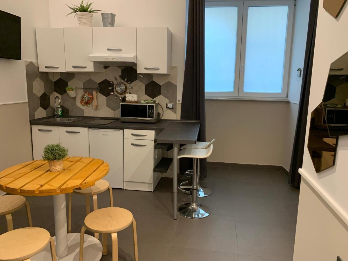 Little Dream Residenza - Napoli Apartment Luaran gambar