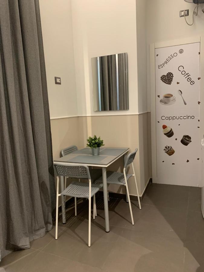 Little Dream Residenza - Napoli Apartment Luaran gambar
